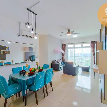 Twin Galaxy By Greatday Apartment Johor Bahru Ngoại thất bức ảnh